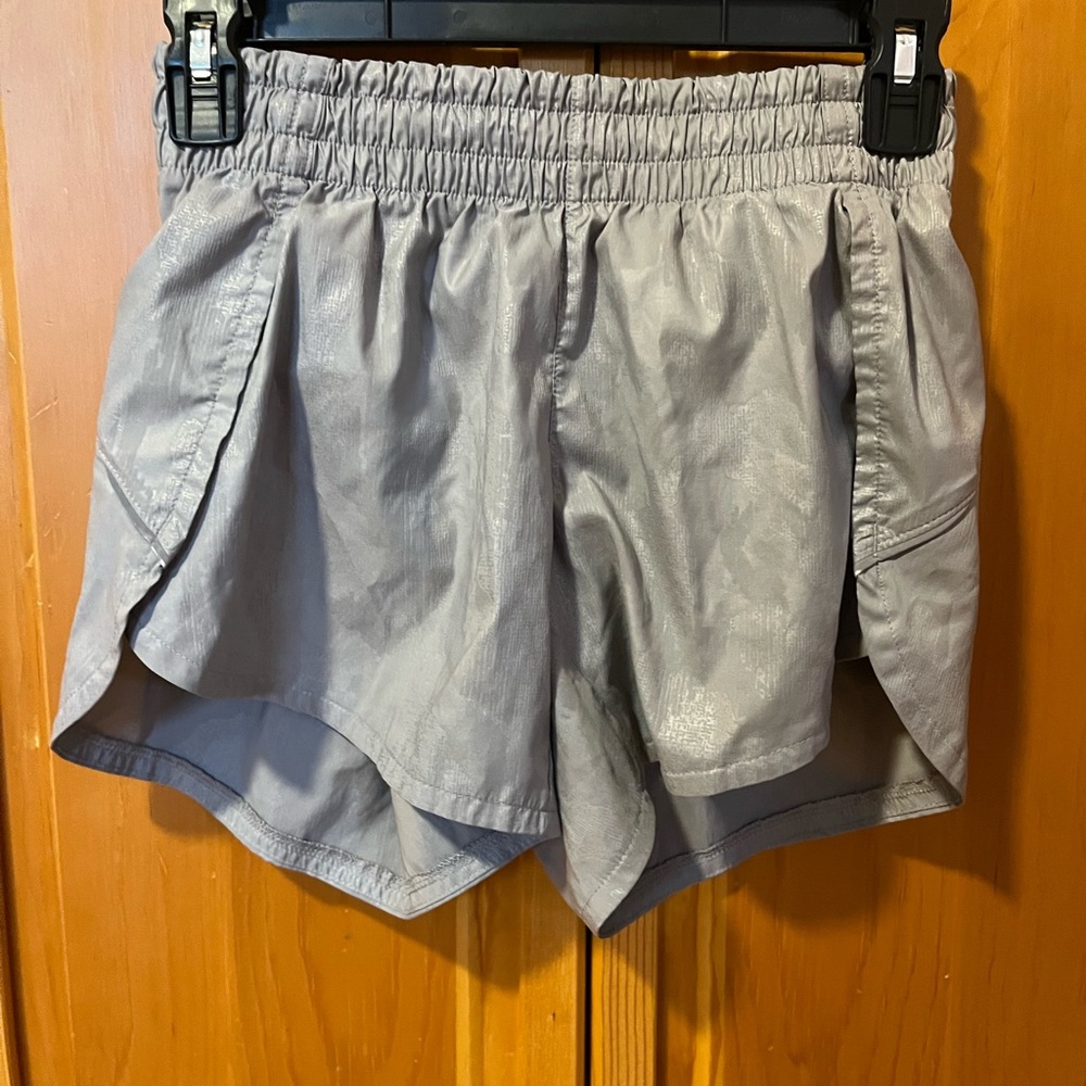 Athleta Shimmering Gray Athletic Shorts